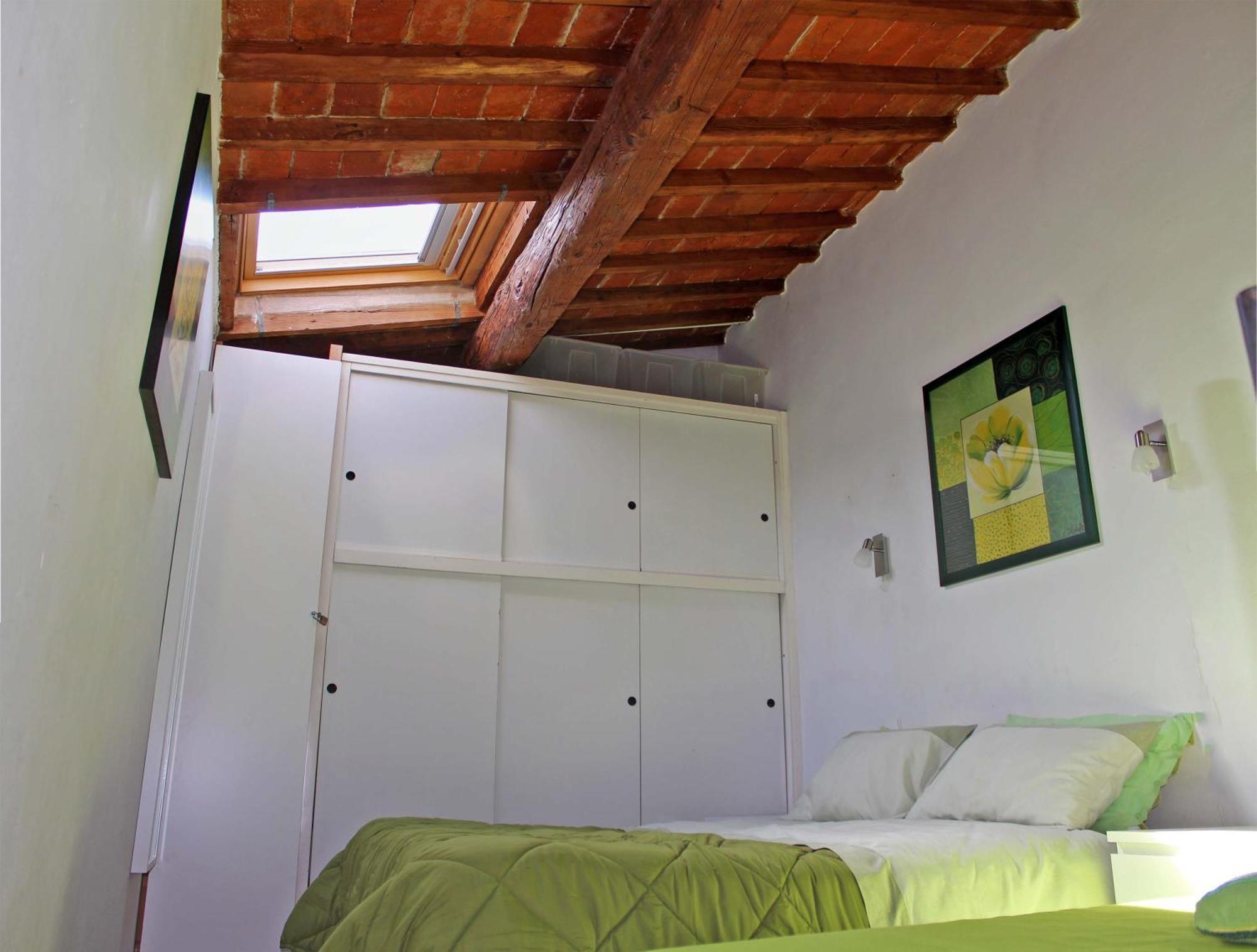 Max Studios Florence Room photo